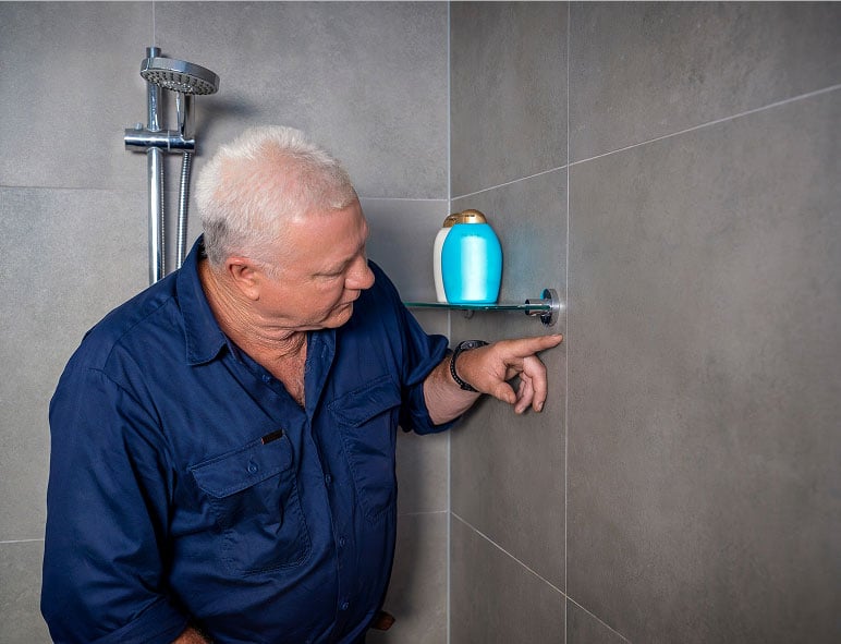 Scotty Cam inspecting roof tiles for Allianz Blue Eagle